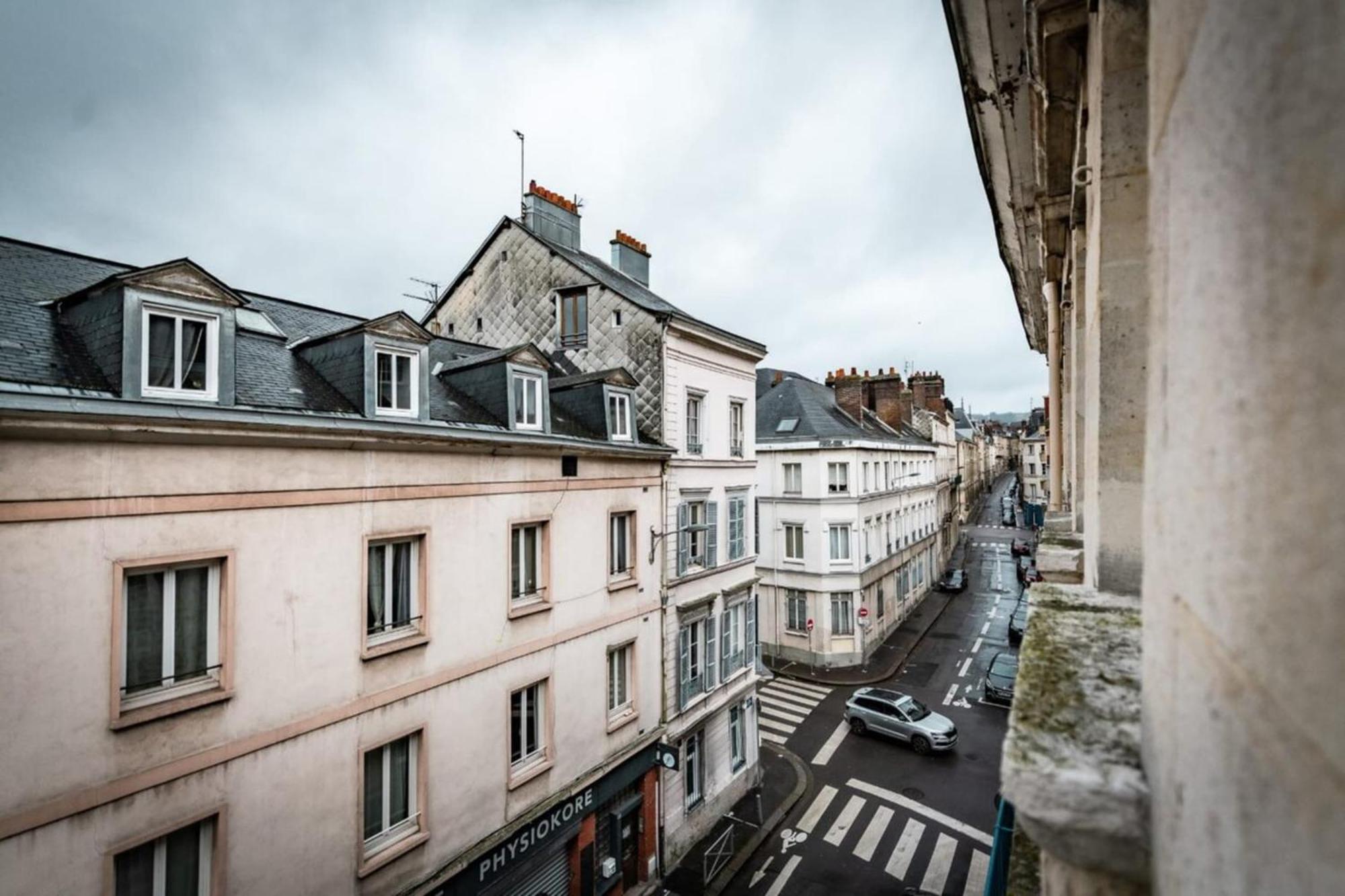 Ferienwohnung Gary Joli F2 Au Pied De La Gare De Rouen Exterior foto